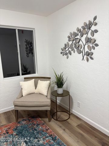 5449 E Linden Street, Tucson, AZ 85712