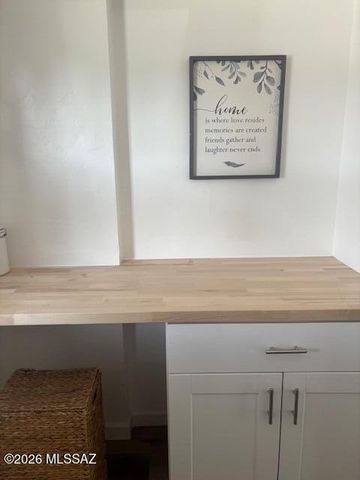 5449 E Linden Street, Tucson, AZ 85712