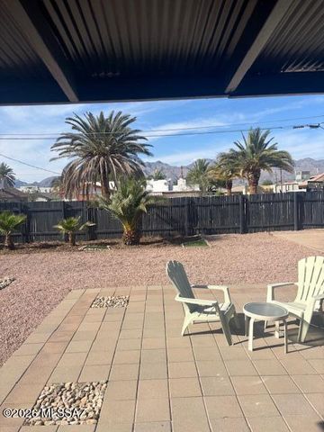 5449 E Linden Street, Tucson, AZ 85712