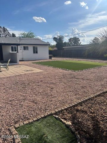 5449 E Linden Street, Tucson, AZ 85712