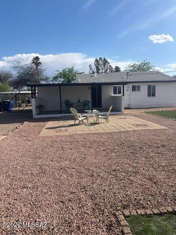 5449 E Linden Street, Tucson, AZ 85712