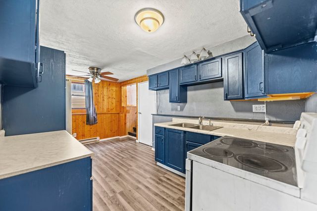 729 W Perry Street, Belvidere, IL 61008