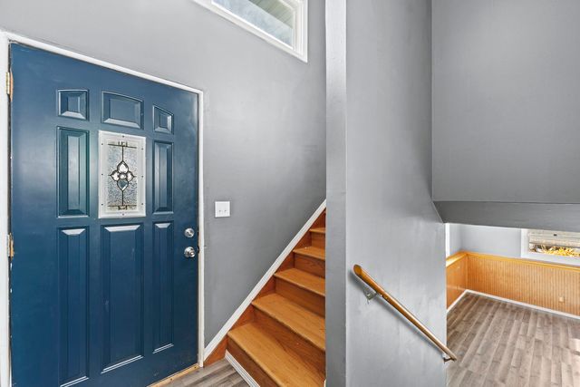 729 W Perry Street, Belvidere, IL 61008