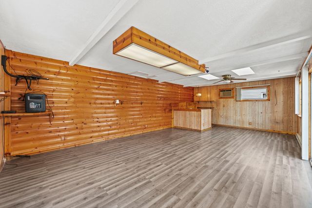 729 W Perry Street, Belvidere, IL 61008