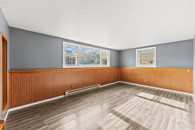 729 W Perry Street, Belvidere, IL 61008