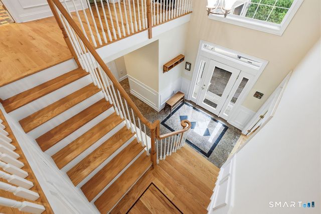 25 Grant Drive, Avon, CT 06001