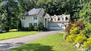 25 Grant Drive, Avon, CT 06001