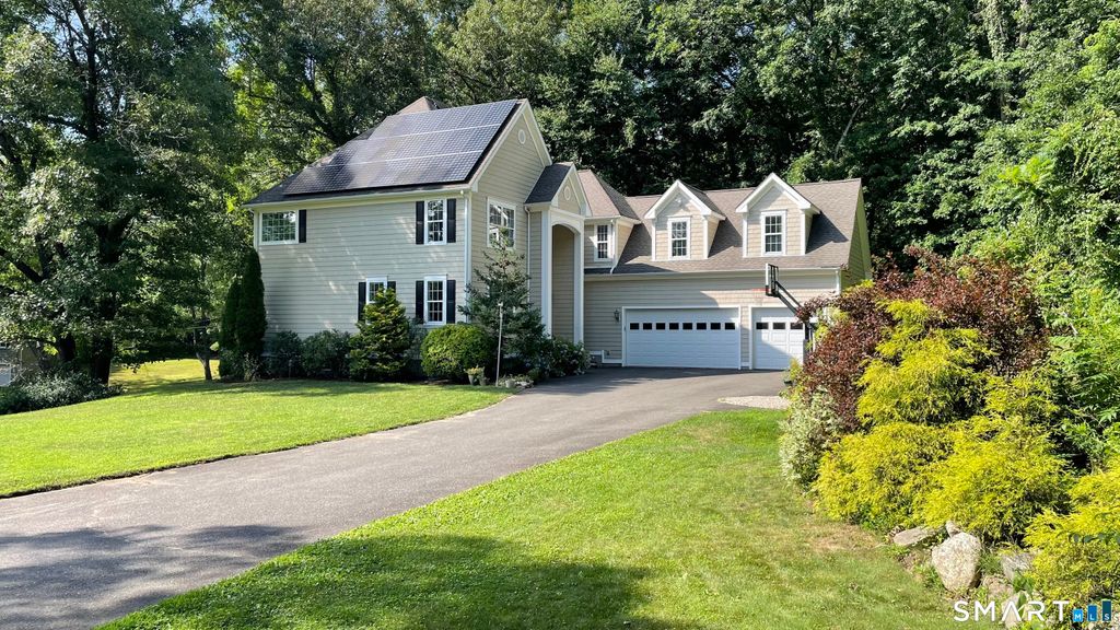 25 Grant Drive, Avon, CT 06001