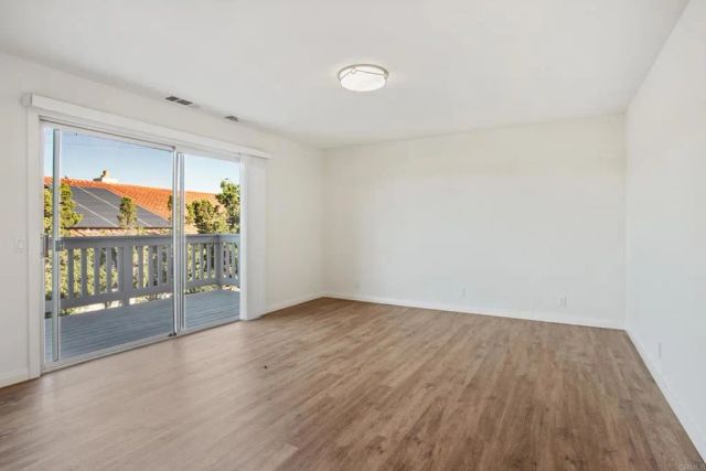 11000 Meadow Glen Way East, Escondido, CA 92026