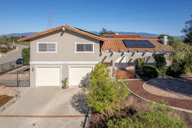 11000 Meadow Glen Way East, Escondido, CA 92026