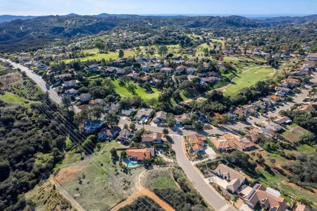 11000 Meadow Glen Way East, Escondido, CA 92026