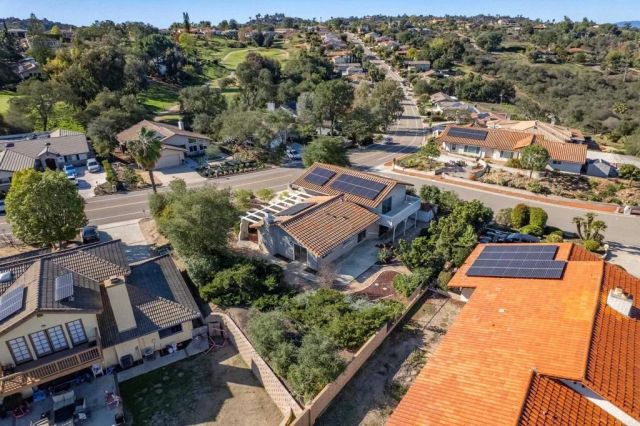 11000 Meadow Glen Way East, Escondido, CA 92026