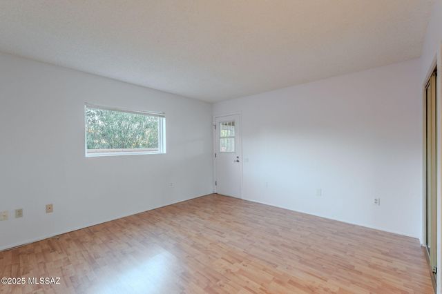 939 S Las Lomas Circle, Green Valley, AZ 85614