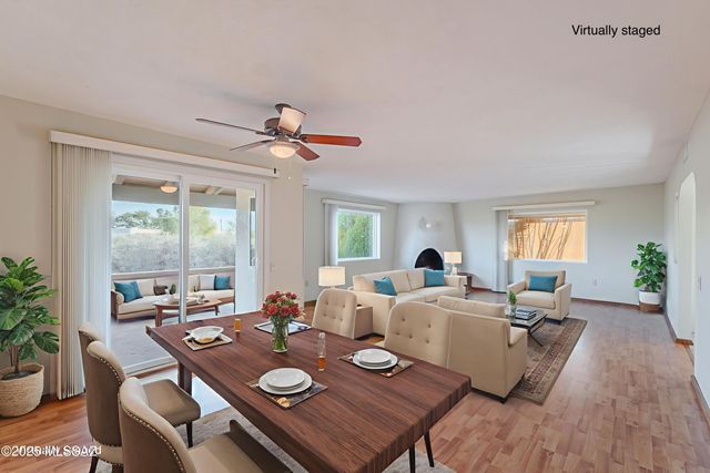 939 S Las Lomas Circle, Green Valley, AZ 85614