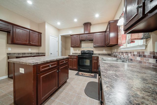 4716 Lakefront Court, Columbus, GA 31907