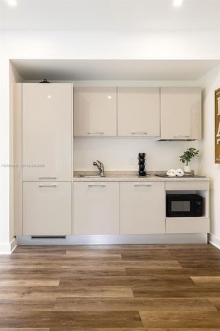 600 15th St 4, Miami Beach, FL 33139