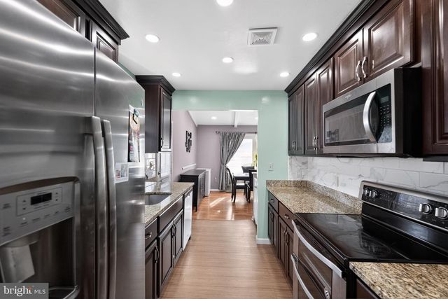 8113 PHIRNE RD E, Glen Burnie, MD 21061