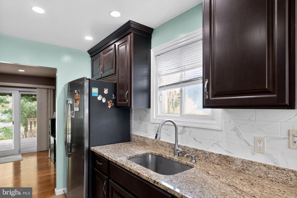 Image 3 of property listing at 8113 PHIRNE RD E, Glen Burnie, MD 21061