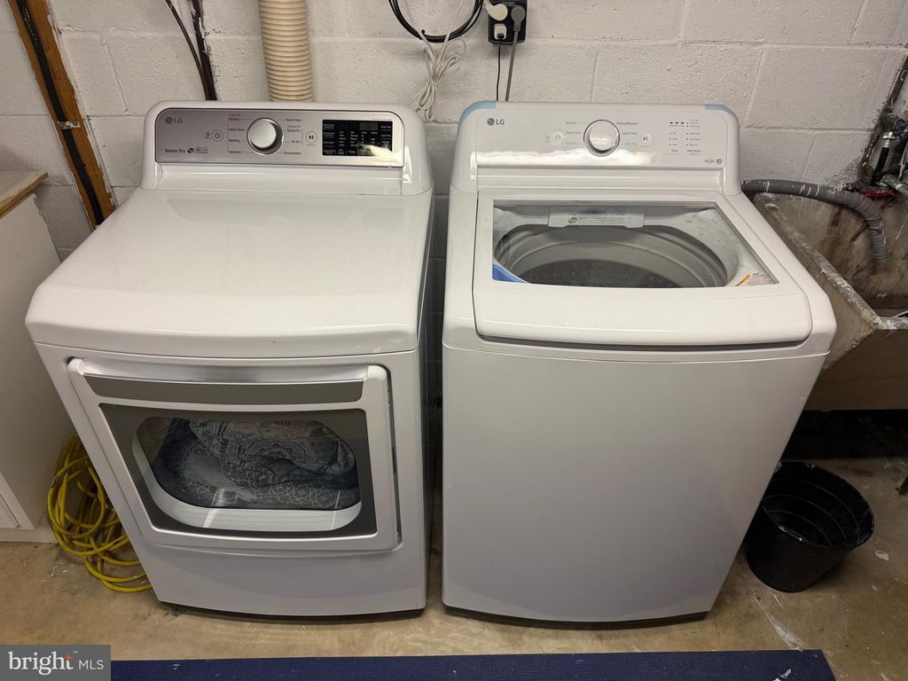 Image 31 of property listing at 8113 PHIRNE RD E, Glen Burnie, MD 21061