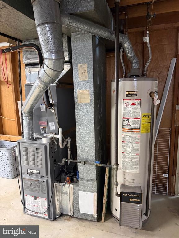 Image 33 of property listing at 8113 PHIRNE RD E, Glen Burnie, MD 21061