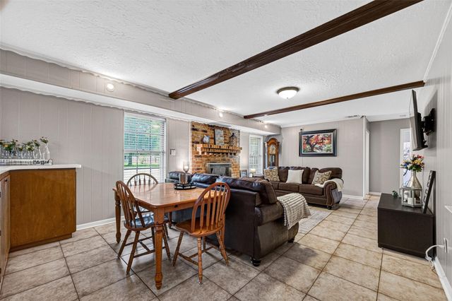 4004 Longherridge Drive, Pearland, TX 77581