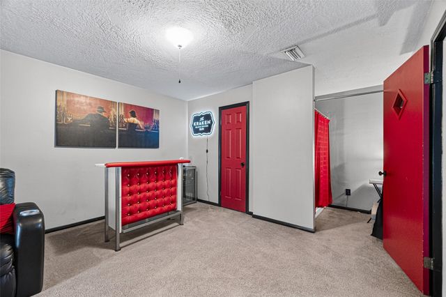 4004 Longherridge Drive, Pearland, TX 77581