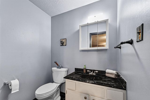 4004 Longherridge Drive, Pearland, TX 77581
