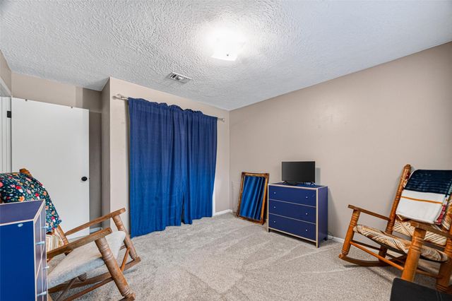 4004 Longherridge Drive, Pearland, TX 77581