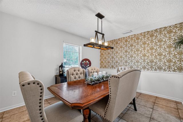 4004 Longherridge Drive, Pearland, TX 77581