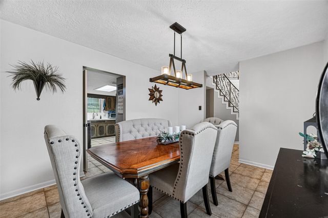 4004 Longherridge Drive, Pearland, TX 77581