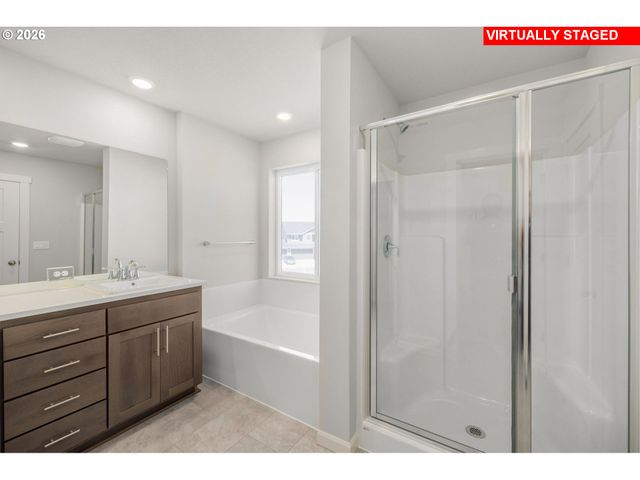 23823 Sw Walla Walla Ter, Tualatin, OR 97062