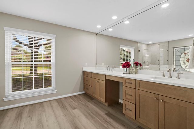 75 Stalybridge Street, Sugar Land, TX 77479