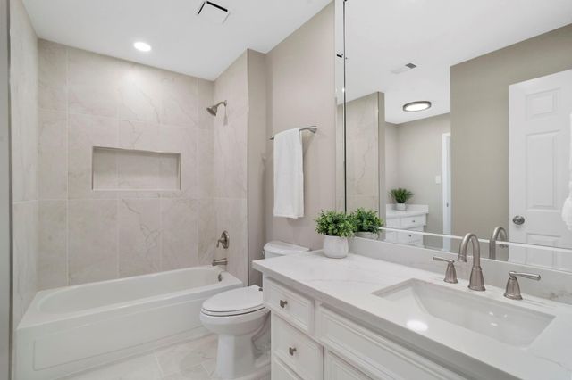 75 Stalybridge Street, Sugar Land, TX 77479