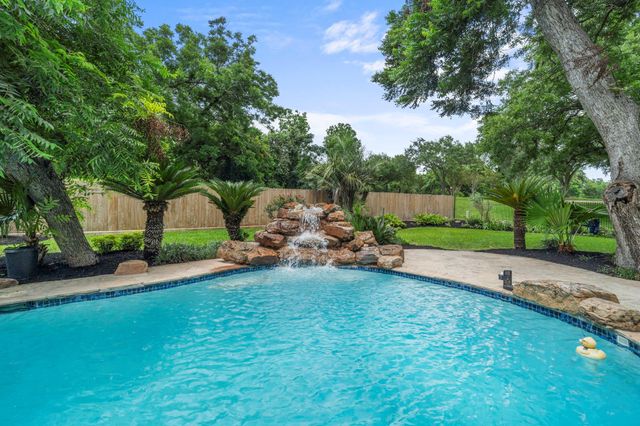 75 Stalybridge Street, Sugar Land, TX 77479