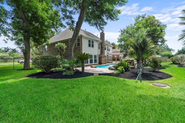 75 Stalybridge Street, Sugar Land, TX 77479