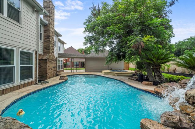 75 Stalybridge Street, Sugar Land, TX 77479