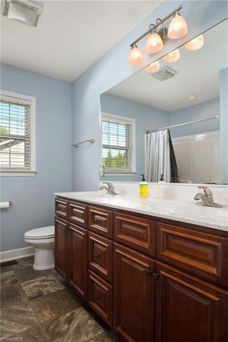 535 evergreen Trail, Thomasville, NC 27360