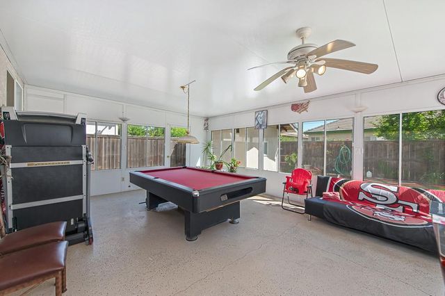 9535 Clarke Farms Rd, Elk Grove, CA 95624