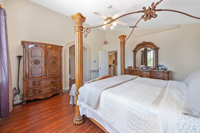 9535 Clarke Farms Rd, Elk Grove, CA 95624