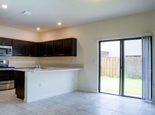 11422 SW 248th Lane, Homestead, FL 33032