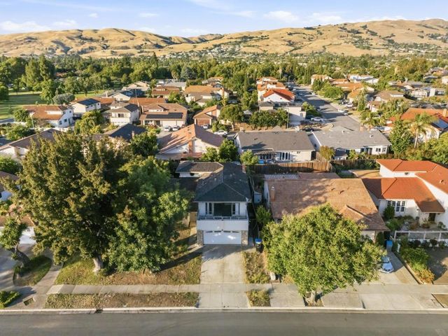 2846 Agua Vista Drive, San Jose, CA 95132