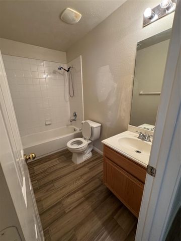 13723 Audra Ln, Houston, TX 77083