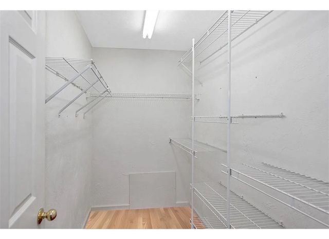12 Birchwood Lane 12, Hopkinton, MA 01748