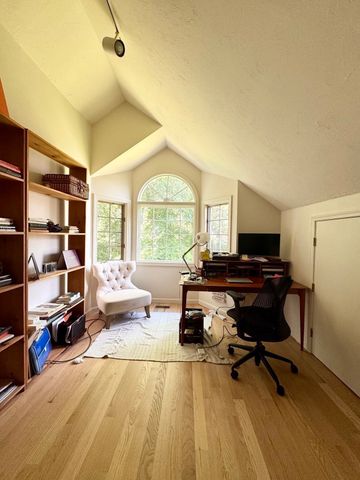 12 Birchwood Lane 12, Hopkinton, MA 01748