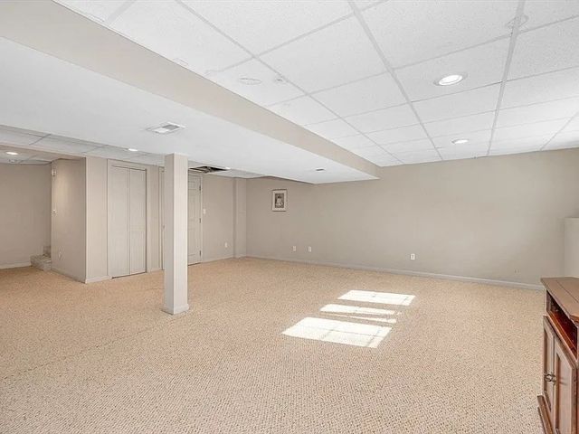 12 Birchwood Lane 12, Hopkinton, MA 01748