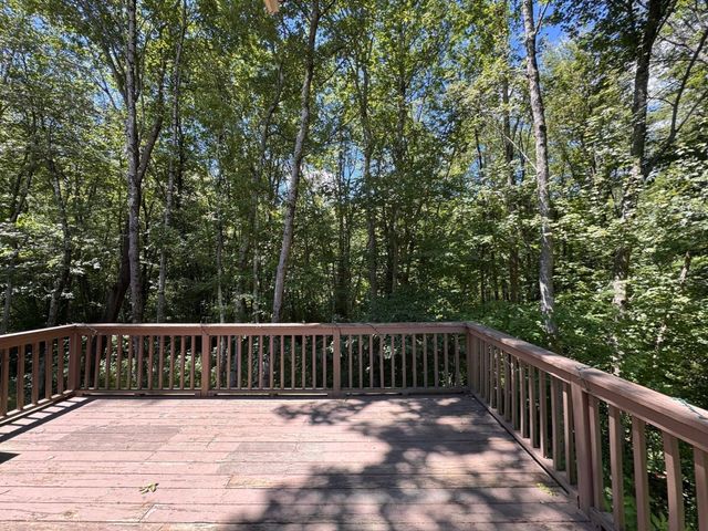 12 Birchwood Lane 12, Hopkinton, MA 01748