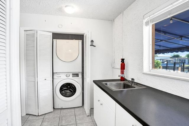 2632 SE 10th Court, Pompano Beach, FL 33062