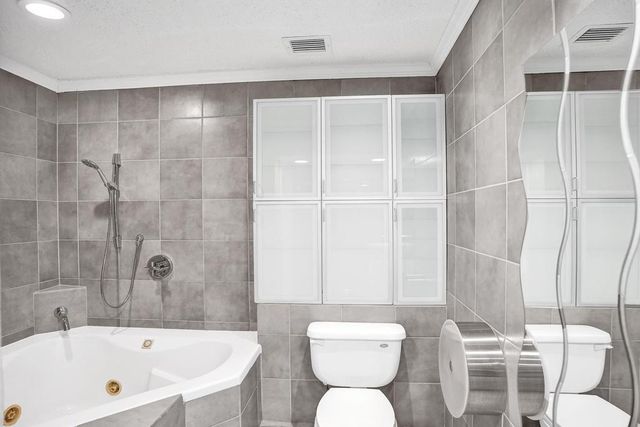 2632 SE 10th Court, Pompano Beach, FL 33062