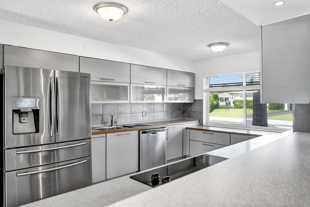 2632 SE 10th Court, Pompano Beach, FL 33062