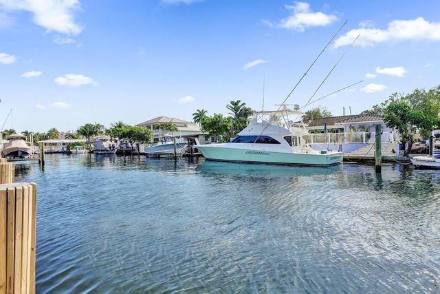 2632 SE 10th Court, Pompano Beach, FL 33062